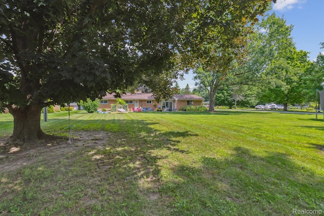 9766 Betty Dr, Brighton, MI 48116 - photo 48