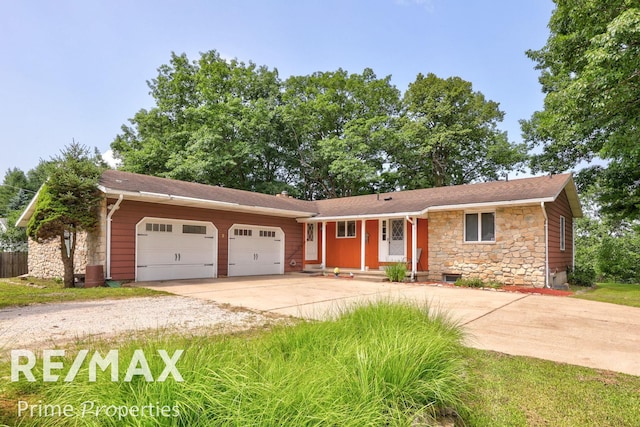 1682 Caro Lake Dr, Caro, MI 48723 - photo 2