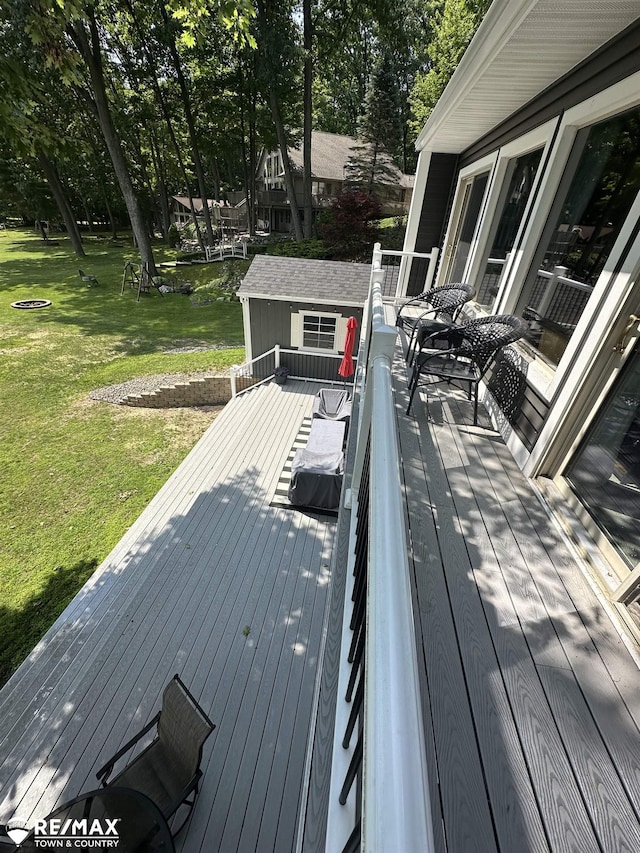 4826 Lancelot Ct, Gladwin, MI 48624 - photo 10