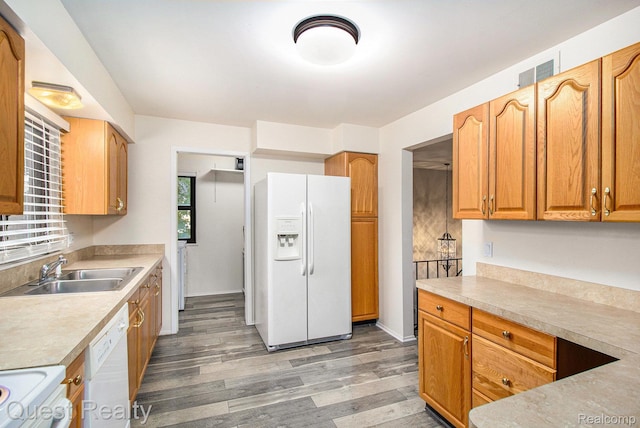 8218 Clay Ct, Sterling Heights, MI 48313 - photo 11