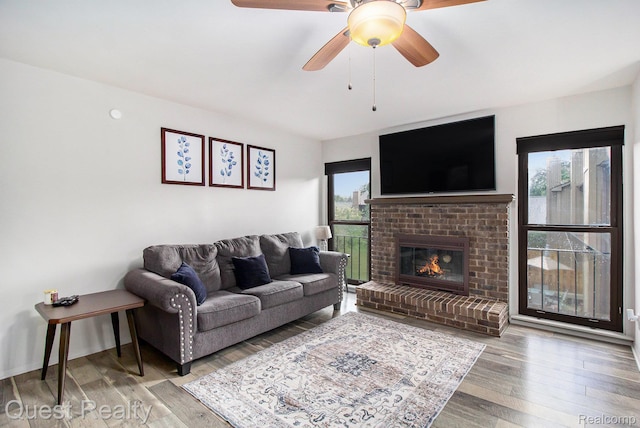 8218 Clay Ct, Sterling Heights, MI 48313 - photo 7
