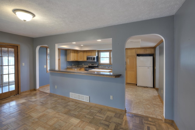 20682 Honor Hwy, Interlochen, MI 49643 - photo 17