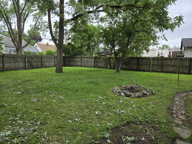 23060 Hoover Ave, Hazel Park, MI 48030 - photo 10
