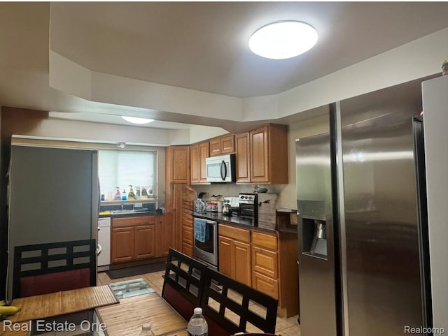36446 Waltham Dr, Sterling Heights, MI 48310 - photo 5