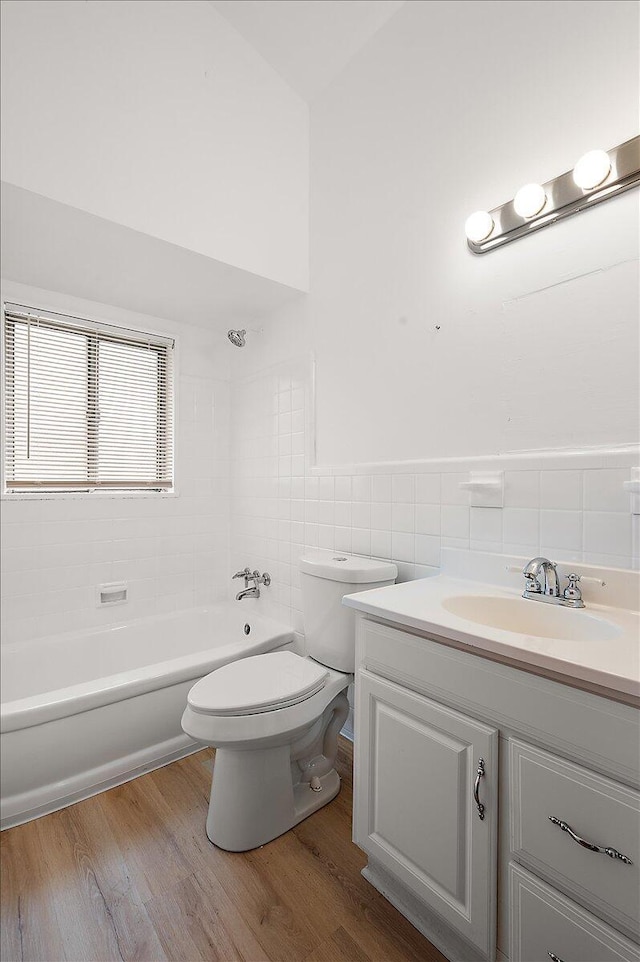 17330 Redwood Ave, Southfield, MI 48076 - photo 8