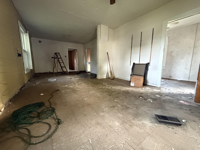 234 N Elizabeth St, Michigan, MI 48039 - photo 2