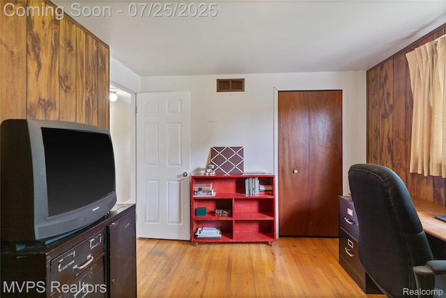 33834 Groth Dr, Sterling Heights, MI 48312 - photo 18