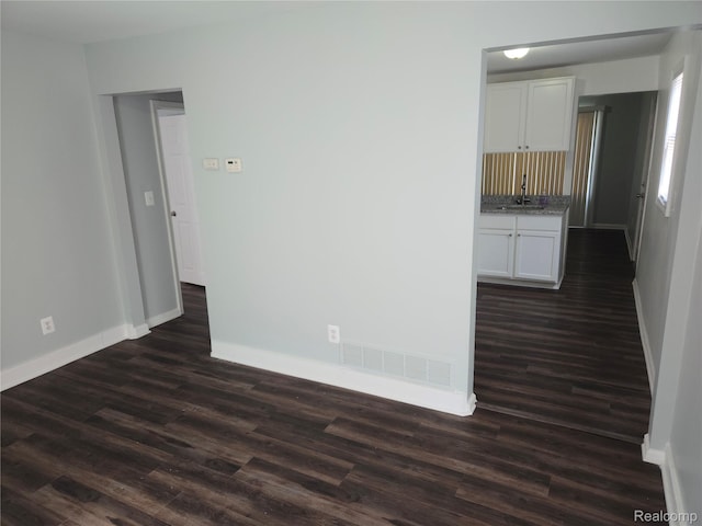 6589 Ziegler St, Taylor, MI 48180 - photo 12