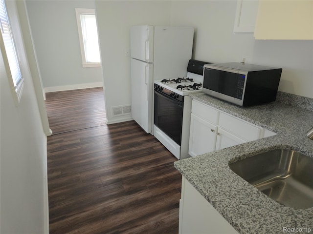 6589 Ziegler St, Taylor, MI 48180 - photo 15