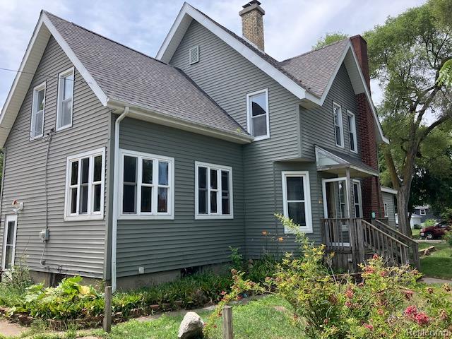 132 Whitelam St, Bad Axe, MI 48413 - photo 2