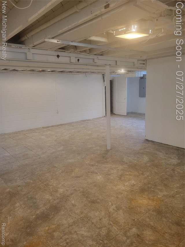 21550 Duns Scotus St, Southfield, MI 48075 - photo 24