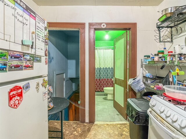 2038 Winans Ave, Flint, MI 48503 - photo 28