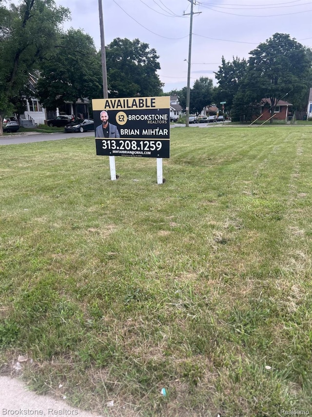 482 W 8 Mile Rd, Ferndale, MI 48220 - photo 1