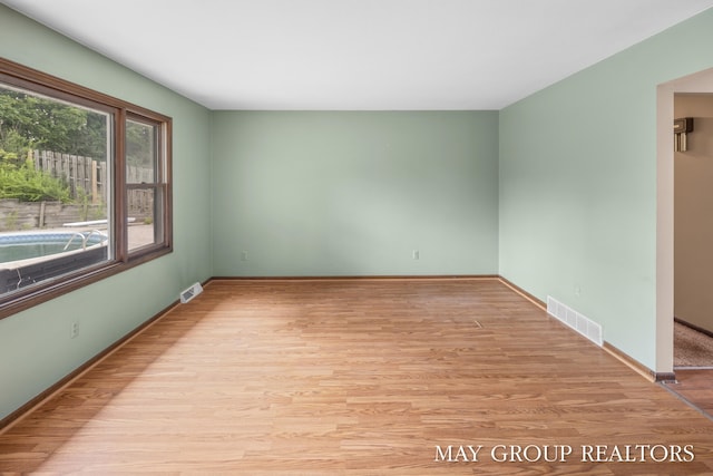 4452 Trail View Dr NE, Grand Rapids, MI 49525 - photo 11