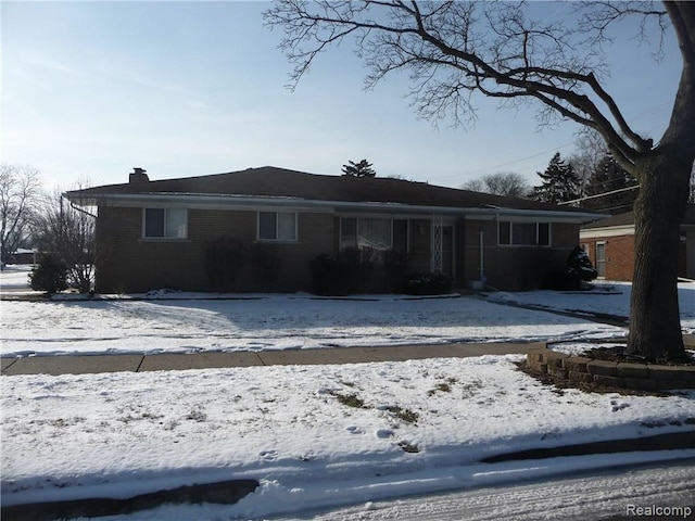 29415 Cunningham Dr, Warren, MI 48092 - photo 3