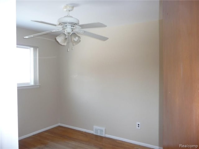 29415 Cunningham Dr, Warren, MI 48092 - photo 10