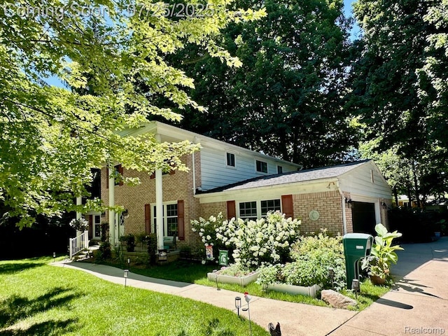 3627 Kerry Dr, Troy, MI 48084 - photo 1