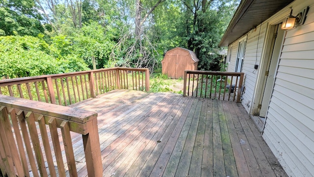 2211 Roseland Ave, Kalamazoo, MI 49001 - photo 17