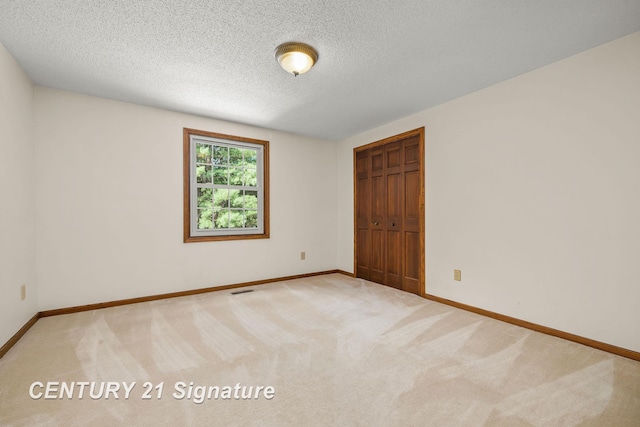 6105 Oak Meadows Ct, Midland, MI 48640 - photo 29