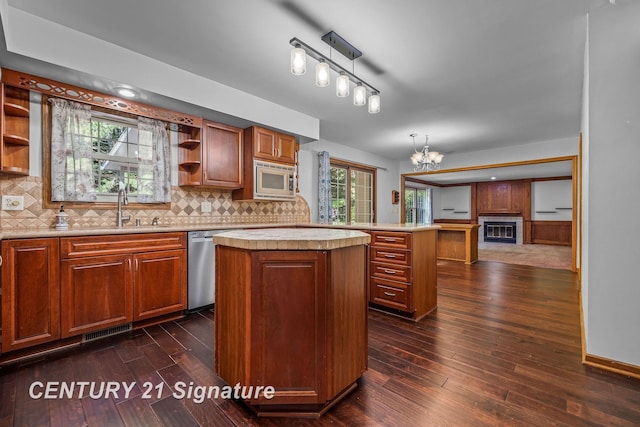 6105 Oak Meadows Ct, Midland, MI 48640 - photo 8