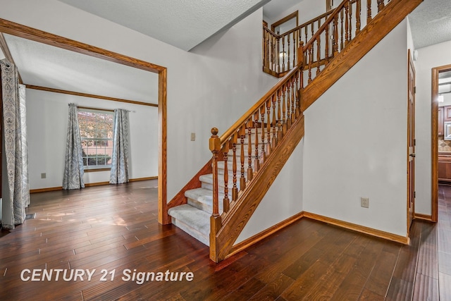 6105 Oak Meadows Ct, Midland, MI 48640 - photo 2