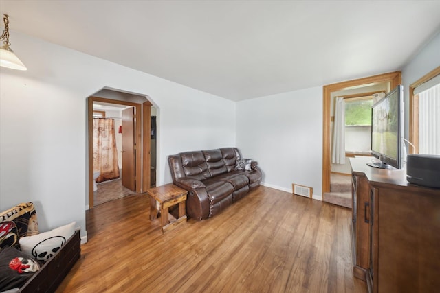 26625 Eureka Rd, Taylor, MI 48180 - photo 6