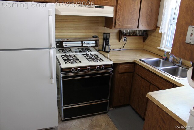 439 Lincoln Ave, Clawson, MI 48017 - photo 18