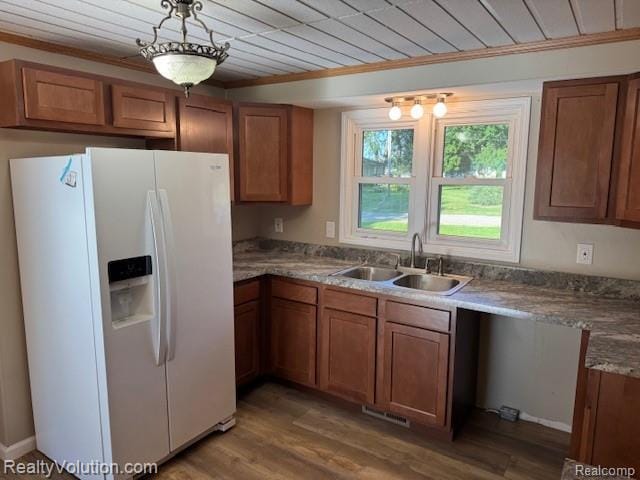 2053 Lillian Dr, Imlay City, MI 48446 - photo 4