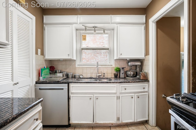 1422 Hollywood Ave, Grosse Pointe Woods, MI 48236 - photo 21