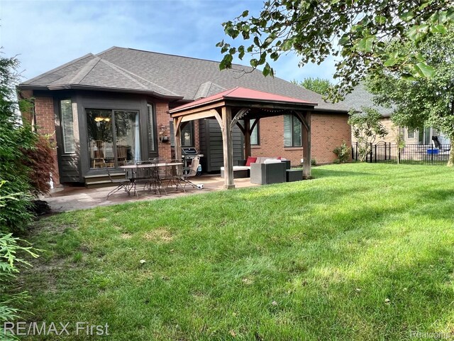 21296 Bunker Dr, Macomb, MI 48042 - photo 2