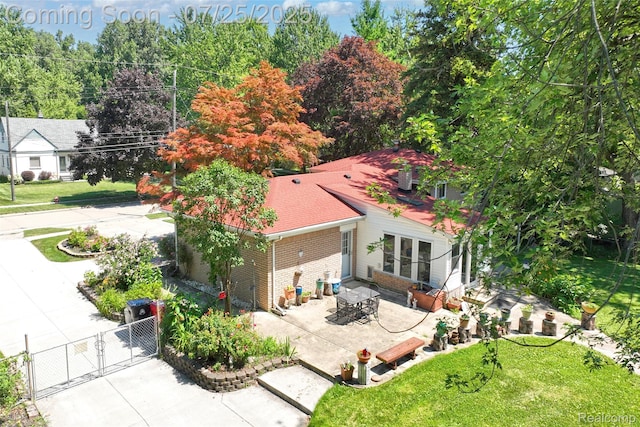 19146 Mckinnon St S, Roseville, MI 48066 - photo 2