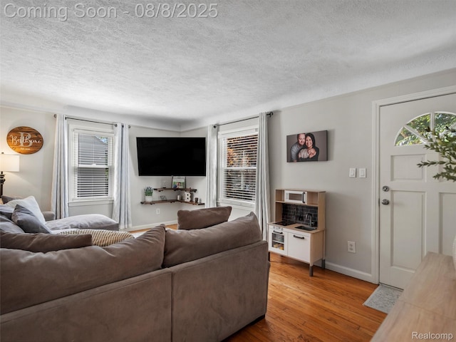 1016 Woodsboro Dr, Royal Oak, MI 48067 - photo 8