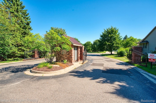 3130 Harbor Pointe Cir, Fenton, MI 48430 - photo 7
