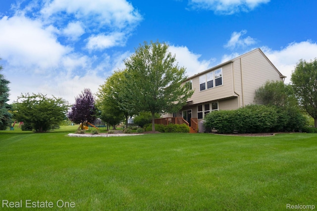 851 Deer Run Lake Rd, Holly, MI 48442 - photo 6