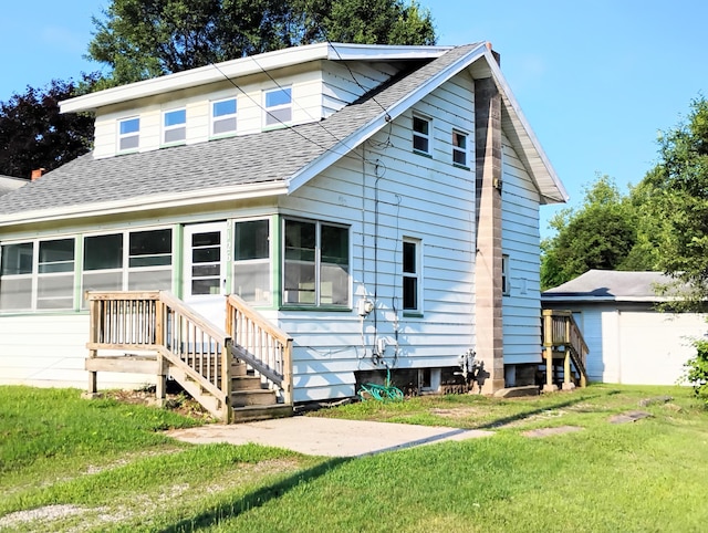 2126 Vining St, Jackson, MI 49203 - photo 2