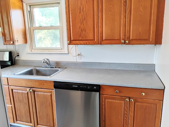 2126 Vining St, Jackson, MI 49203 - photo 12