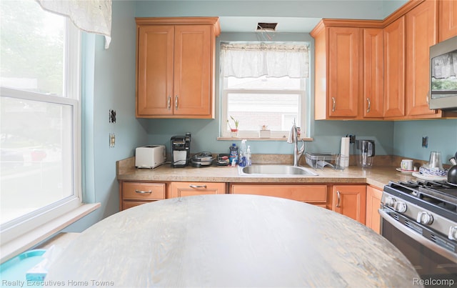 22757 Rausch Ave, Eastpointe, MI 48021 - photo 19