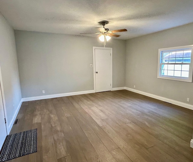 317 S Clark St, Chesaning, MI 48616 - photo 8