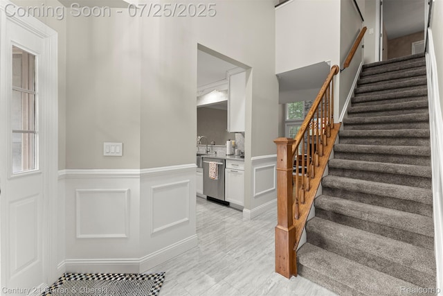 5357 Royal Vale Ln, Dearborn, MI 48126 - photo 3