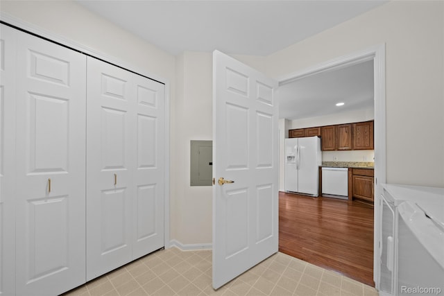 21425 Archwood Cir, Farmington Hills, MI 48336 - photo 17