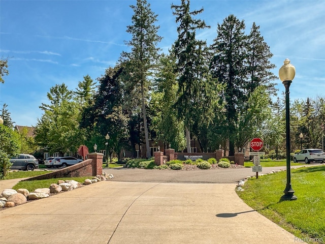 21425 Archwood Cir, Farmington Hills, MI 48336 - photo 42