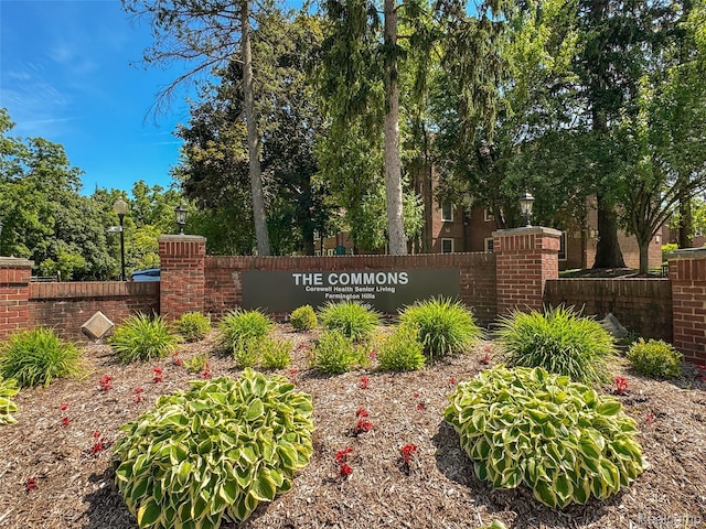 21425 Archwood Cir, Farmington Hills, MI 48336 - photo 43