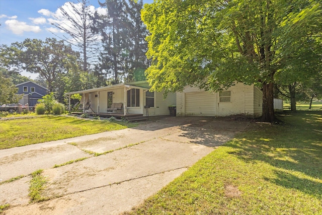 607 W Dodge St, Greenville, MI 48838 - photo 4