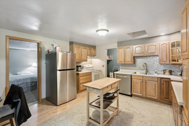 607 W Dodge St, Greenville, MI 48838 - photo 15