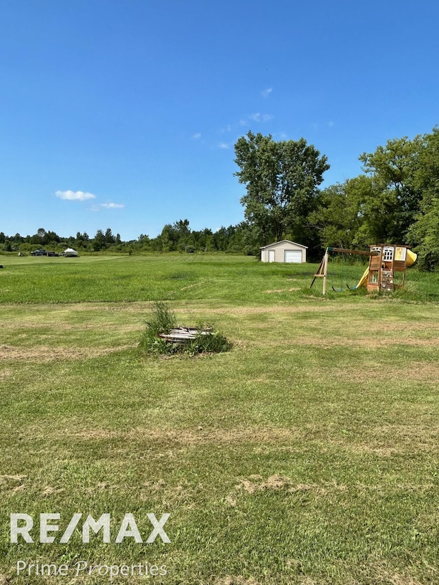 2855 Bowers Rd, Lapeer, MI 48446 - photo 36