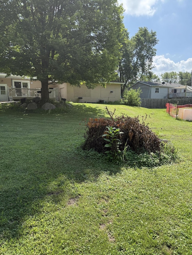 15940 Elmira St, Lansing, MI 48906 - photo 20