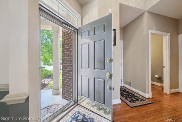 44843 Broadmoor Cir S, Northville, MI 48168 - photo 3