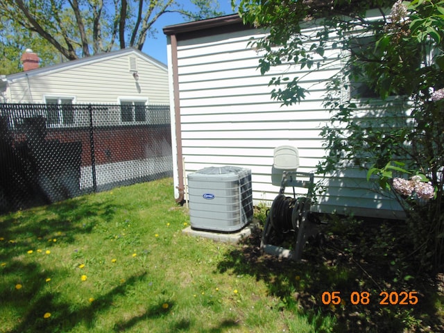 26084 Tawas St, Madison Heights, MI 48071 - photo 15