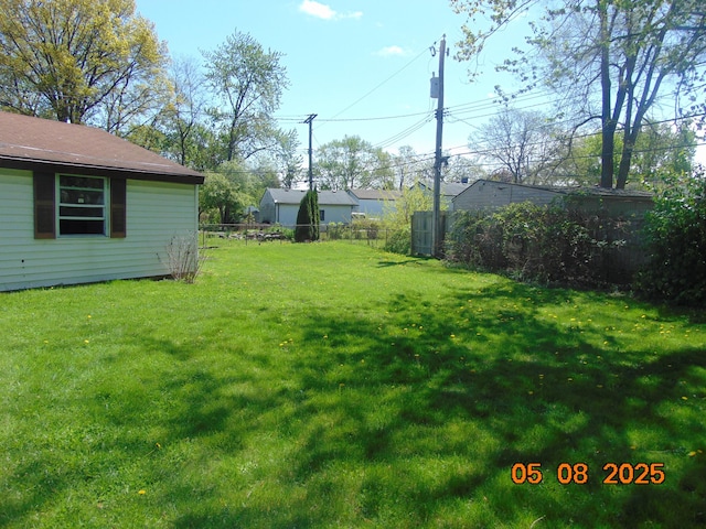 26084 Tawas St, Madison Heights, MI 48071 - photo 16