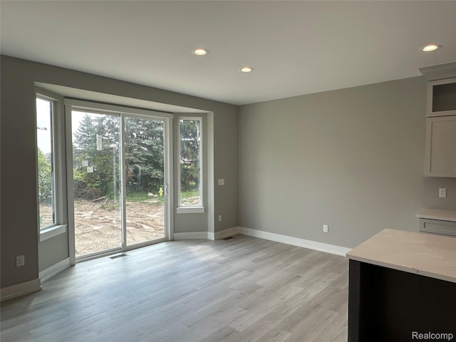 19400 Newburgh Rd, Livonia, MI 48152 - photo 13